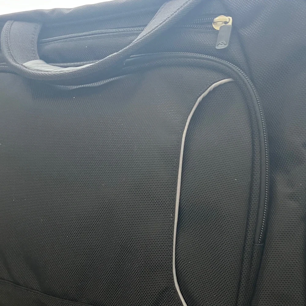 Brenthaven Black Laptop Bag
